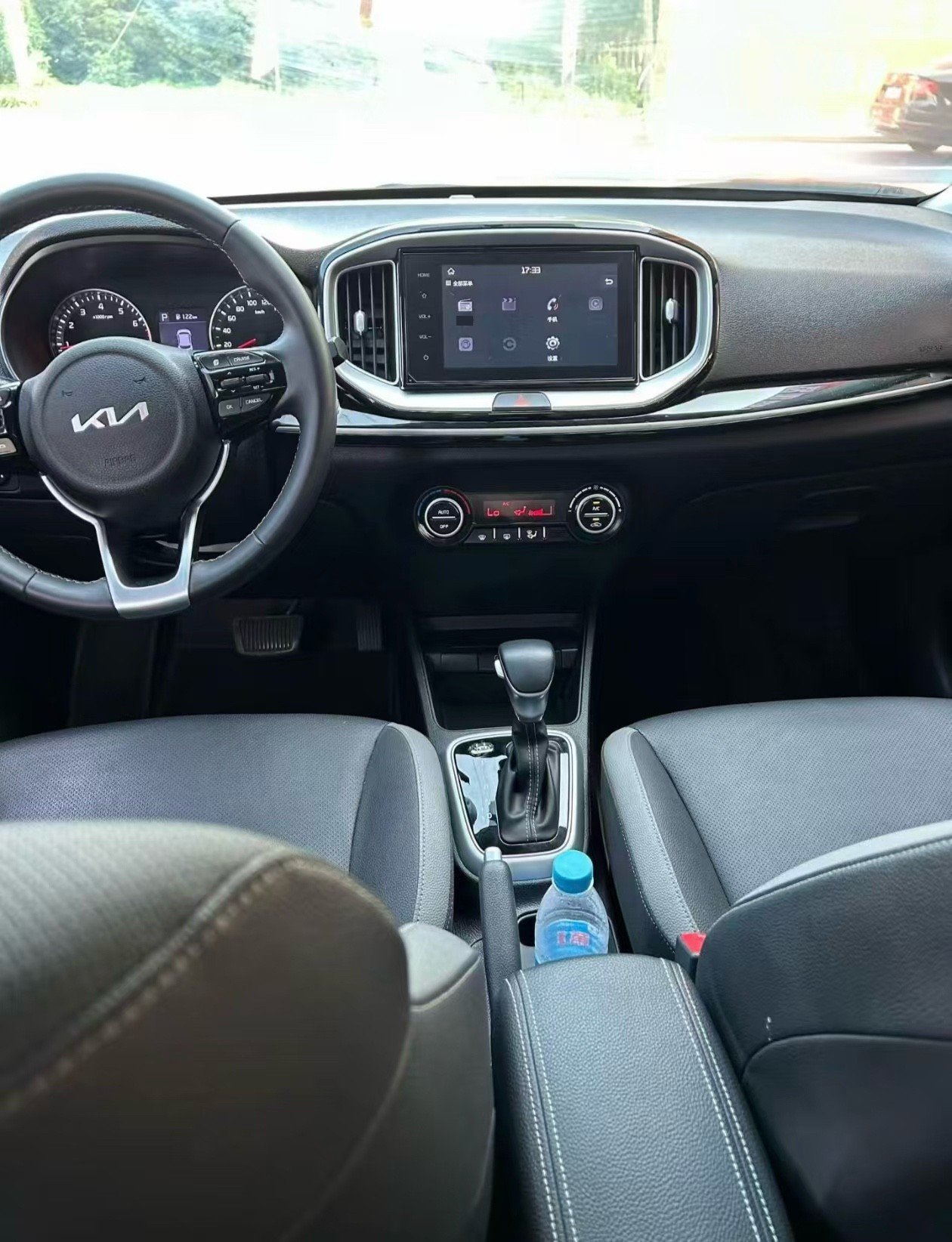 Kia KX1 2025 immagine di auto #5
