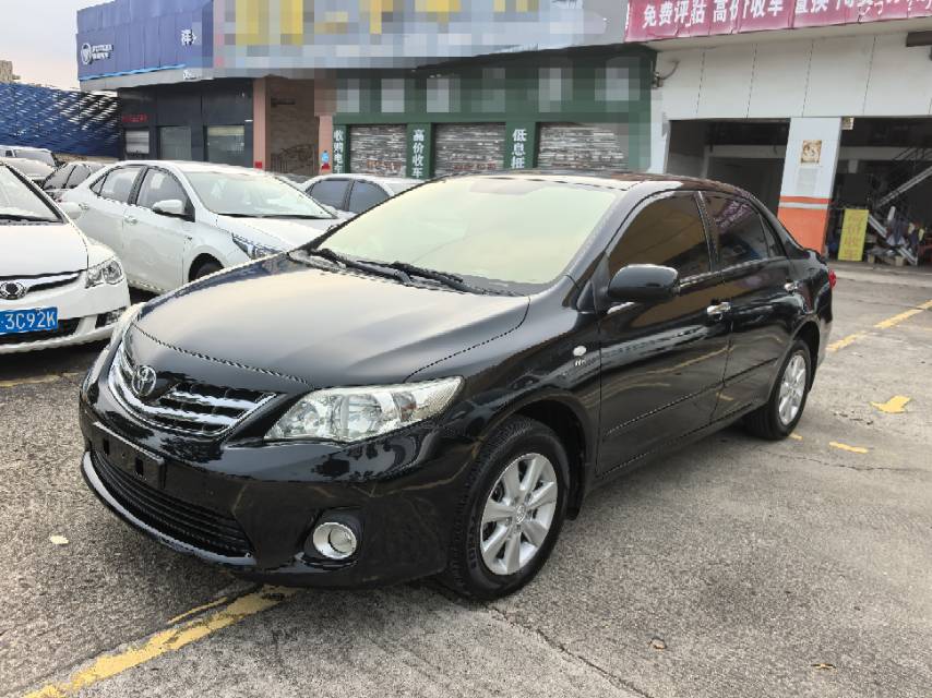 Toyota Corolla 2013 Toyota Corolla 2013 car image