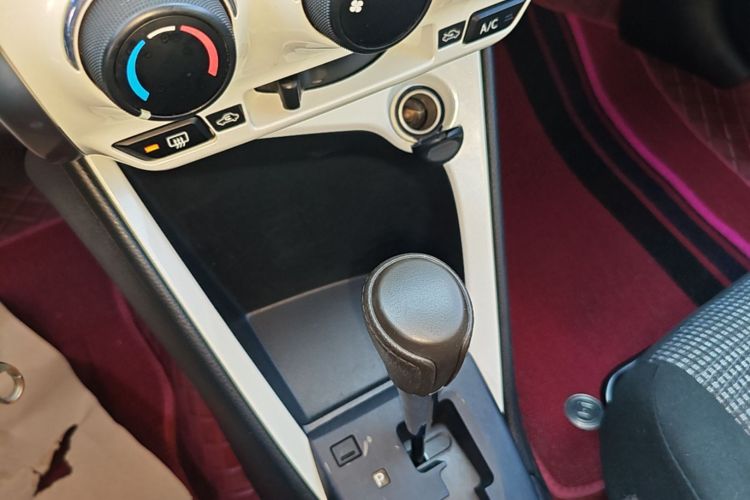 Toyota Vios 2016 image de voiture #14