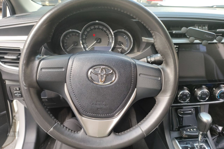 2015 #12 2015 car image #12