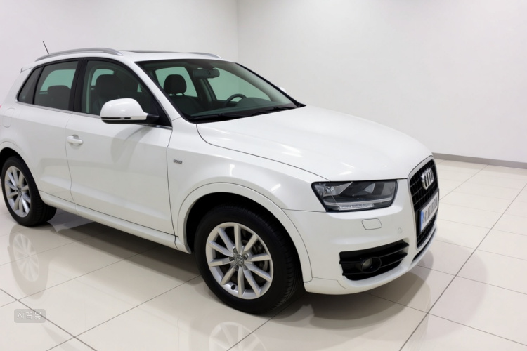 Audi Q3 2015 #4 Audi Q3 2015 car image #4