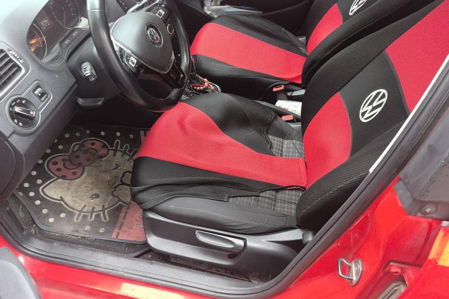 Volkswagen Polo 2016 car image #3