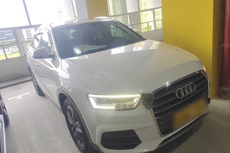 Audi Q3 2018 #4 Audi Q3 2018 car image #4