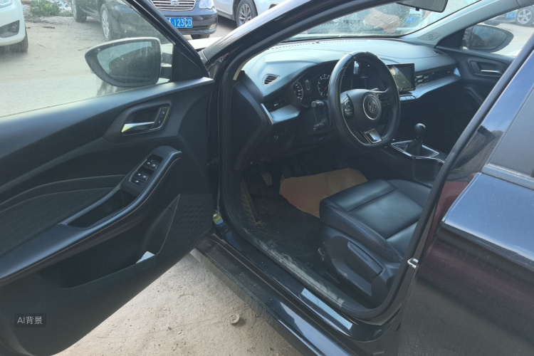 MG 5 2022 image de voiture #18