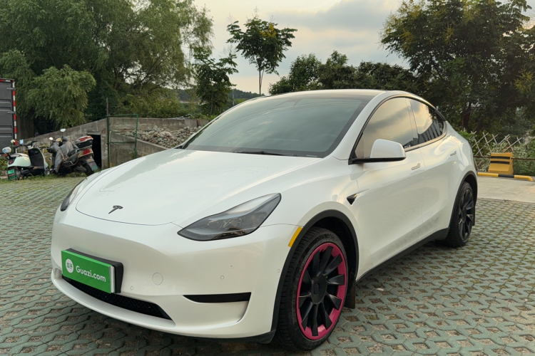 Tesla Model Y 2022 #2 Tesla Model Y 2022 immagine di auto #2
