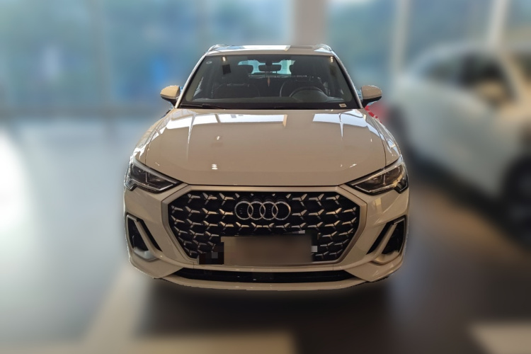 Audi Q3 2024 #3 Audi Q3 2024 car image #3