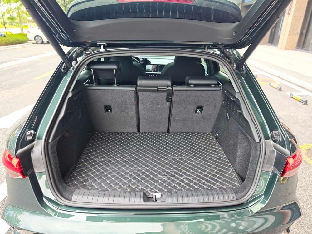 Audi A3 2024 car image #17