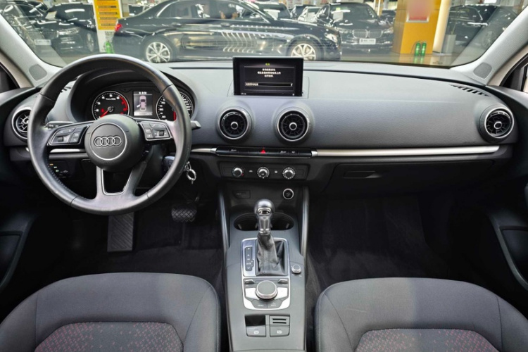Audi A3 2019 #13 Audi A3 2019 immagine di auto #13