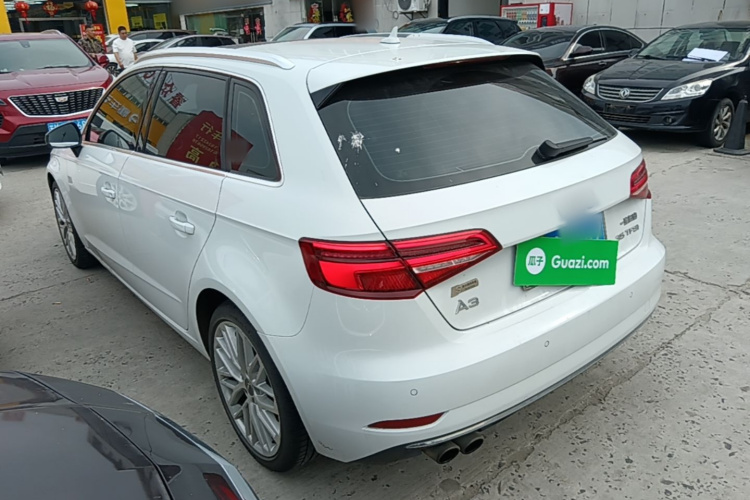 Audi A3 2018 car image #5