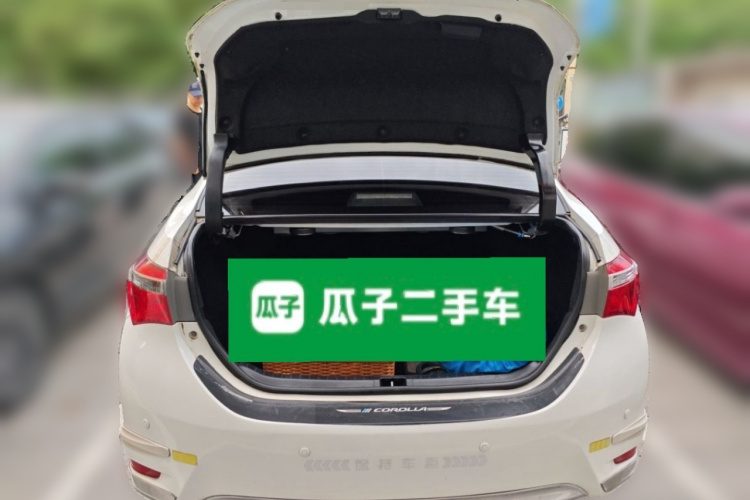 Toyota Corolla 2017 car image #17