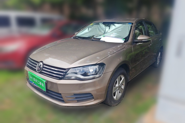 Volkswagen Bora 2015 car image #2