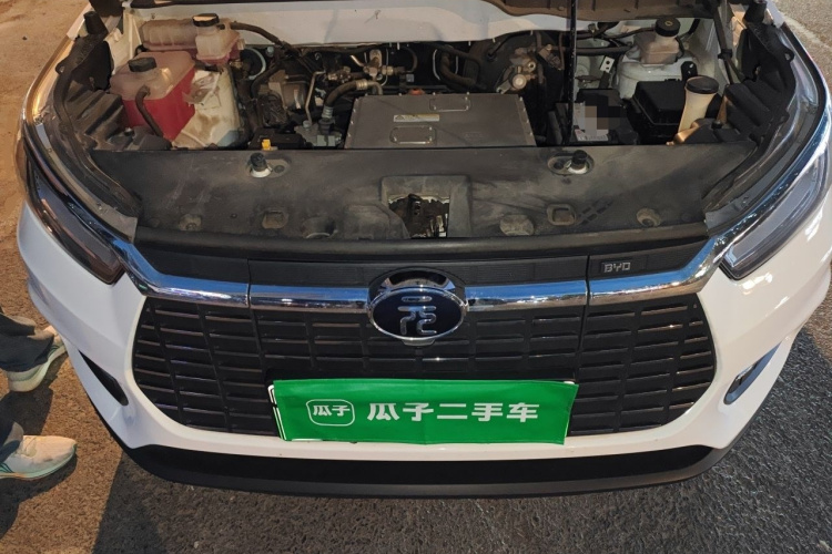BYD Yuan New Energy 2019 #22 BYD Yuan New Energy 2019 car image #22