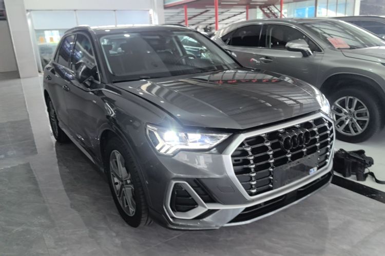 Audi Q3 2021 #4 Audi Q3 2021 car image #4