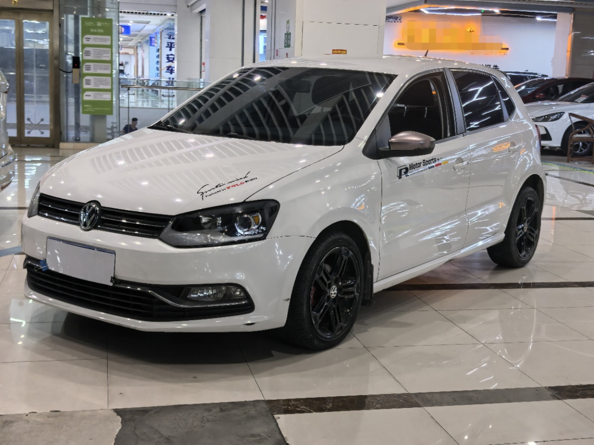 Volkswagen Polo 2019 immagine di auto 