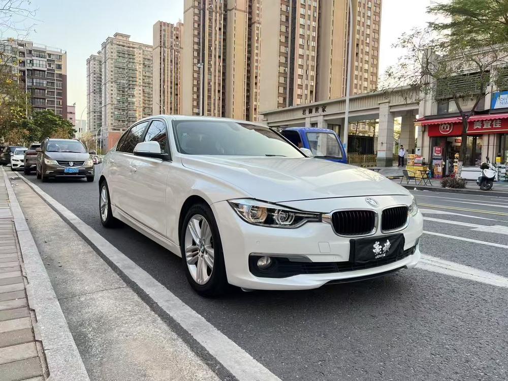 BMW 3 Series 2017 #3 BMW 3 Series 2017 car image #3