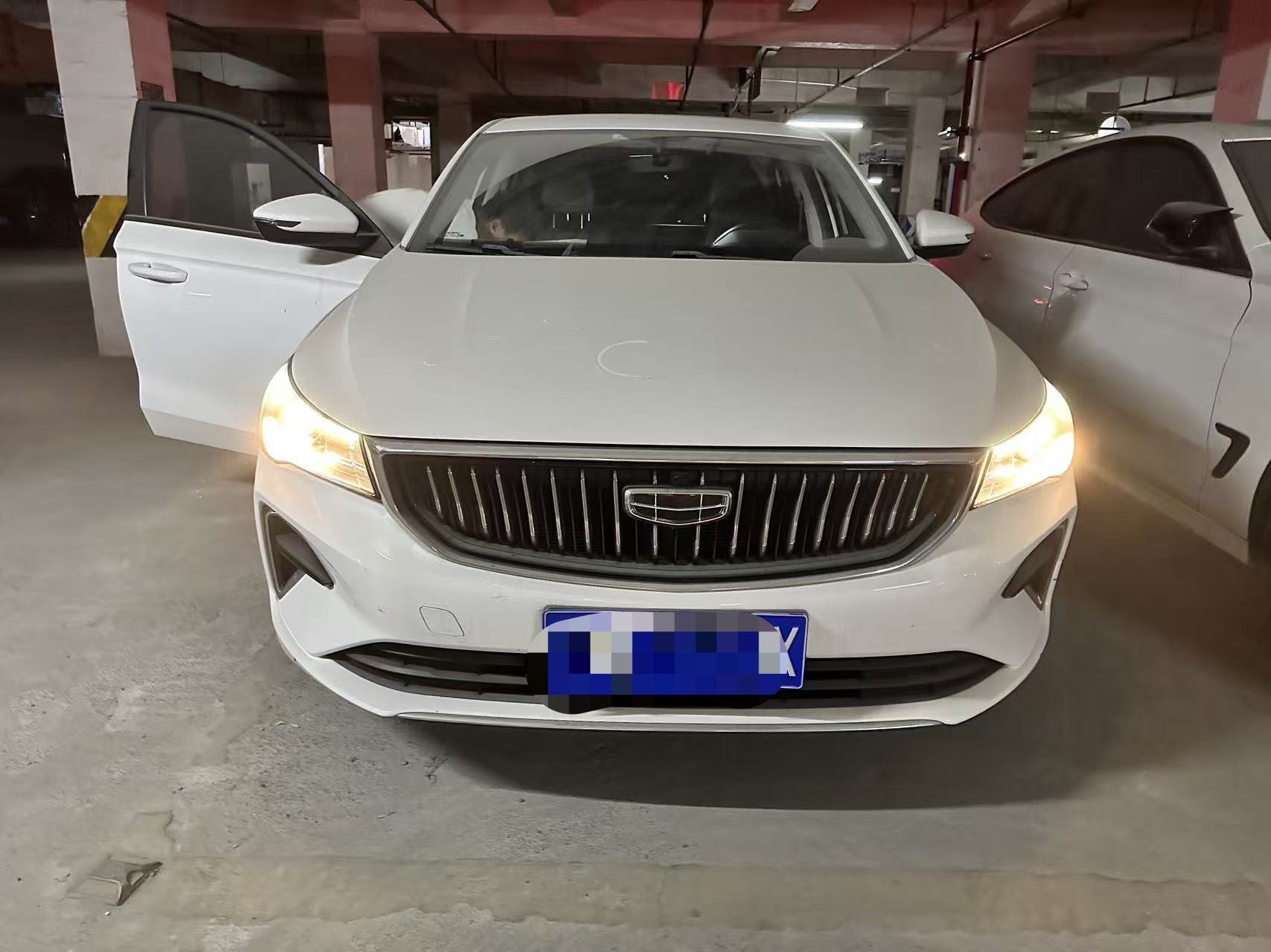 GEELY Emgrand 2023 car image #4