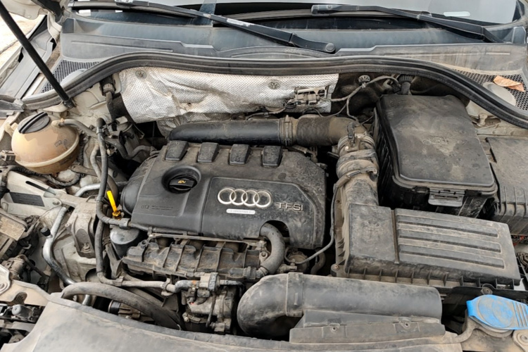 Audi Q3 2015 #20 Audi Q3 2015 car image #20