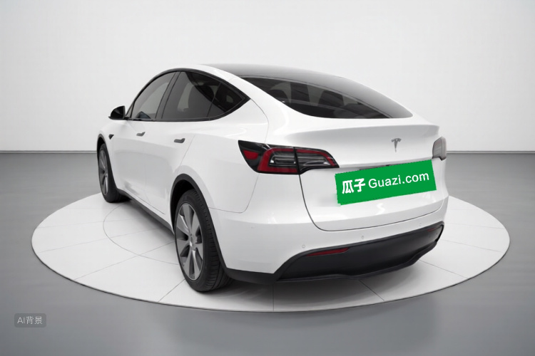 Tesla Model Y 2023 car image #5