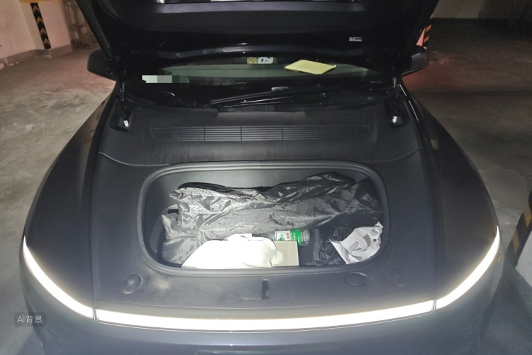 Tesla Model Y 2025 #22 Tesla Model Y 2025 car image #22