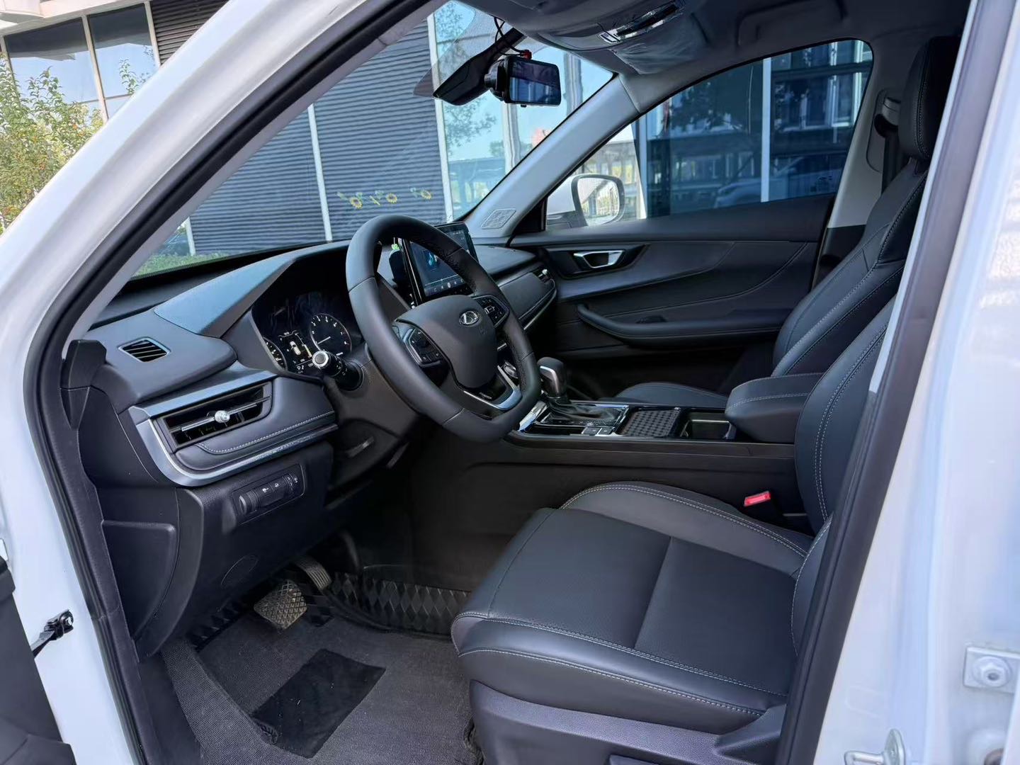 Chery Tiggo 3x 2025 #4 Chery Tiggo 3x 2025 car image #4