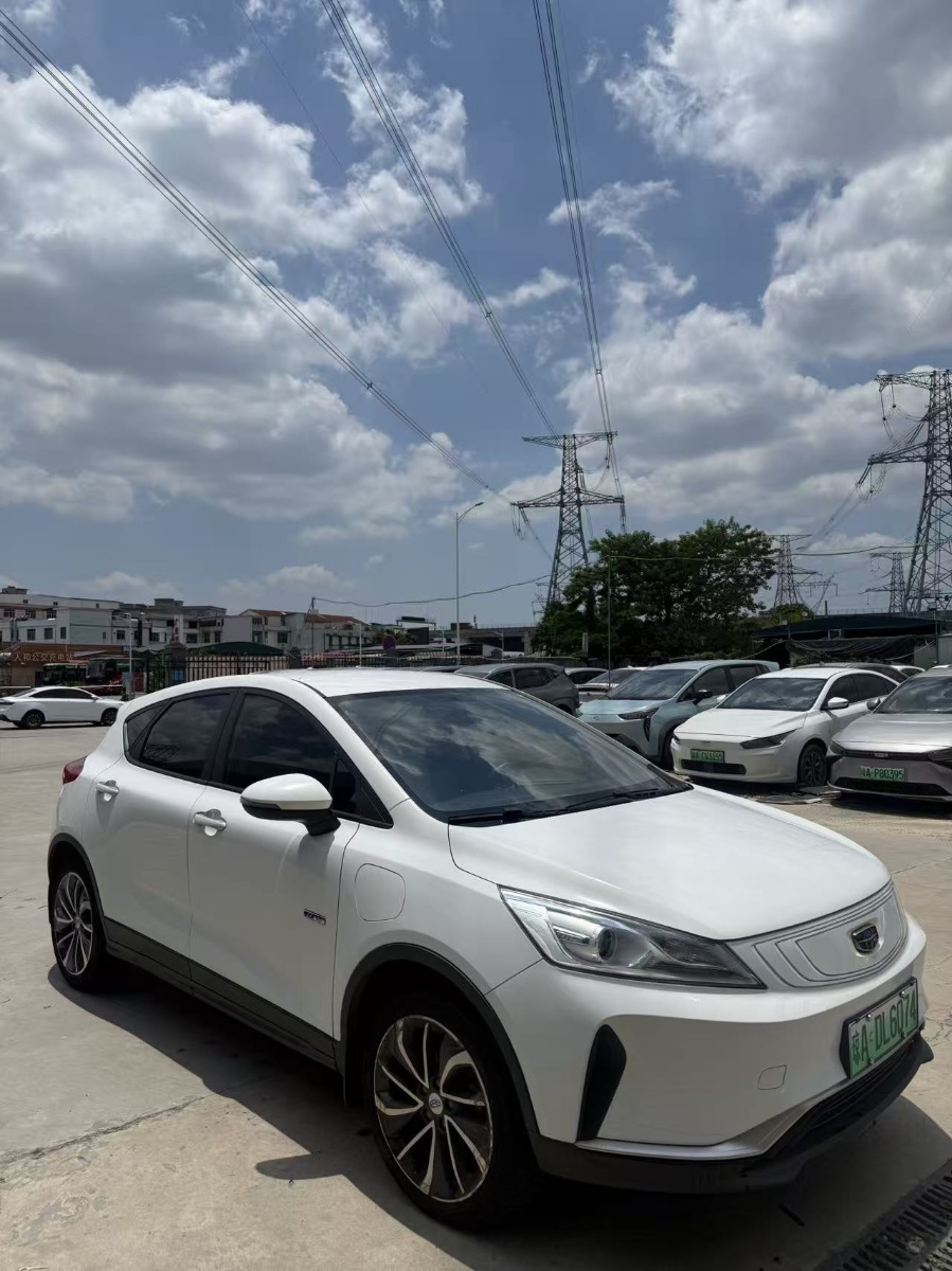 GEELY Emgrand GSe 2020 GEELY Emgrand GSe 2020 car image