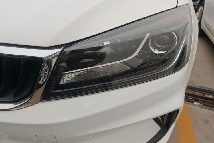 GEELY Emgrand 2021 car image #17