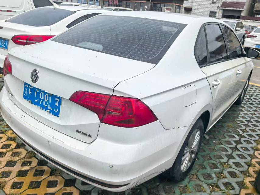 Volkswagen Bora 2018 car image #2