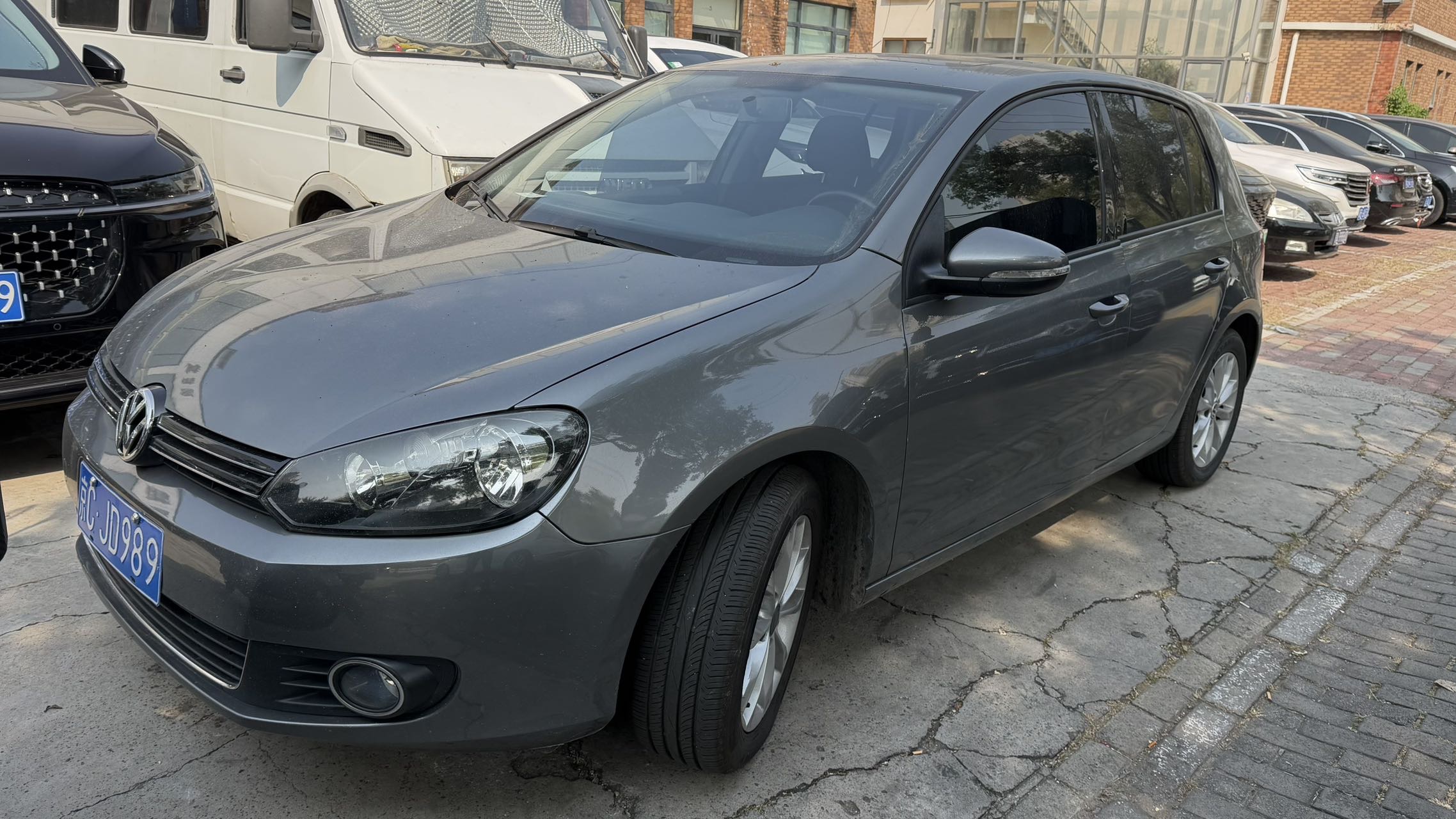Volkswagen Golf 2012 Volkswagen Golf 2012 car image