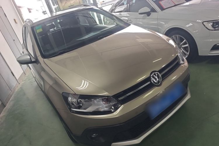 Volkswagen Polo 2015 #4 Volkswagen Polo 2015 car image #4