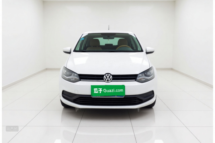 Volkswagen Polo 2018 car image #3