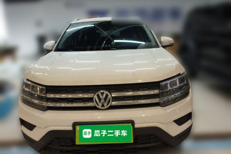Volkswagen Tharu 2019 car image #3