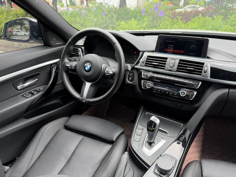 BMW 3 Series GT 2020 #16 BMW 3 Series GT 2020 car image #16