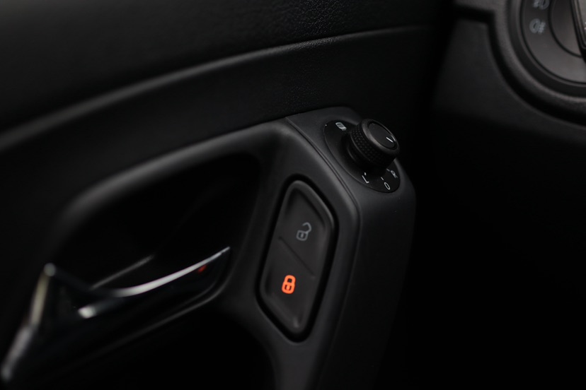 Volkswagen Polo 2018 car image #12