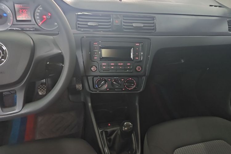 Volkswagen Santana 2018 #13 Volkswagen Santana 2018 car image #13