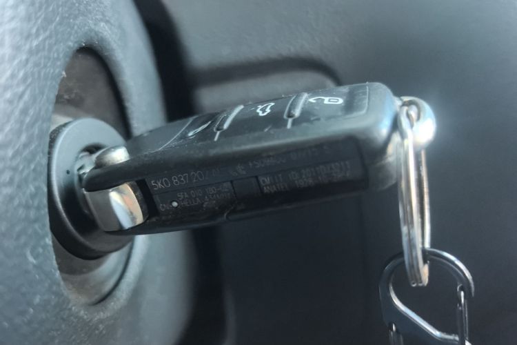 Volkswagen Polo 2015 صورة سيارة #9