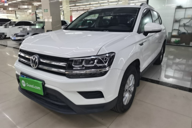 Volkswagen Tharu 2019 car image #2