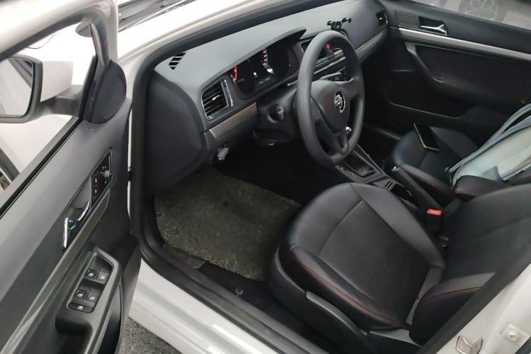 Volkswagen Lavida 2018 #16 Volkswagen Lavida 2018 car image #16