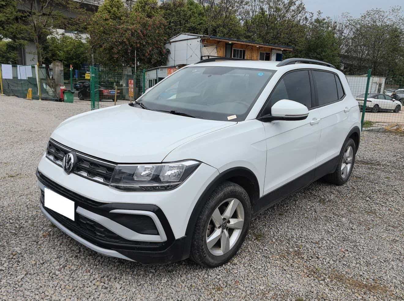Volkswagen T-Cross 2023 car image 