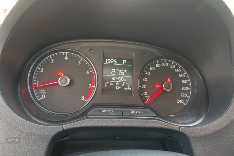 Volkswagen Polo 2019 #13 Volkswagen Polo 2019 car image #13