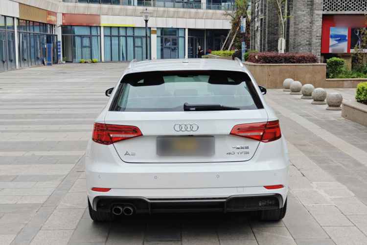 Audi A3 2017 car image #8