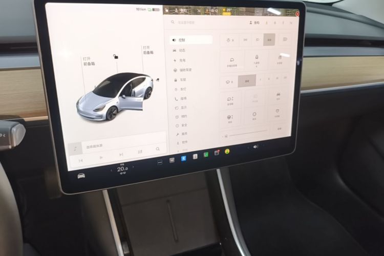 Tesla Model 3 2020 #13 Tesla Model 3 2020 car image #13