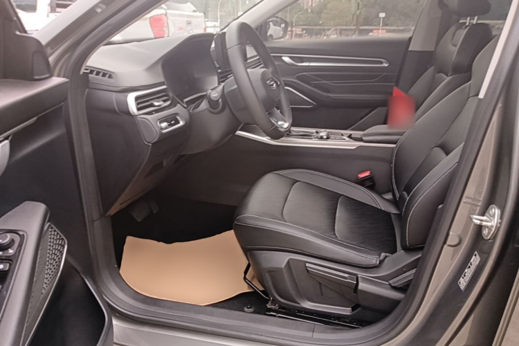 GEELY Emgrand 2022 #15 GEELY Emgrand 2022 car image #15