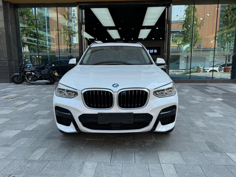 BMW X3 2021 BMW X3 2021 car image