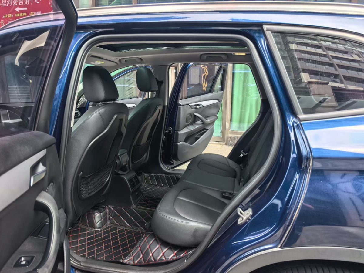 BMW X1 2018 car image #9