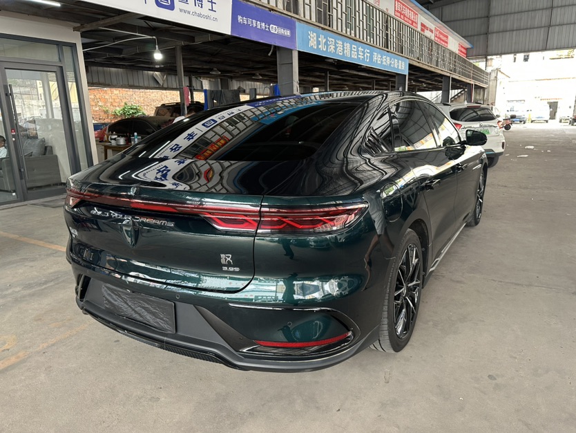 BYD Han 2023 car image #4