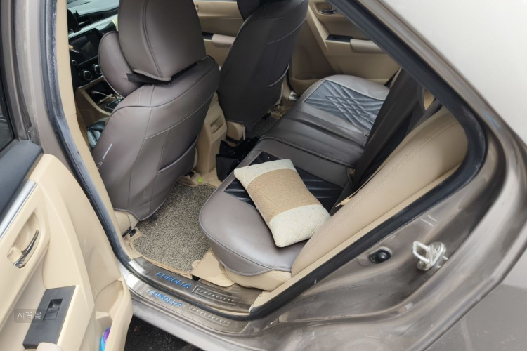 Toyota Corolla 2015 car image #19