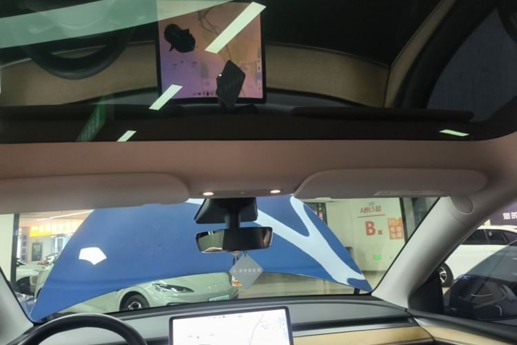 Tesla Model Y 2021 #20 Tesla Model Y 2021 immagine di auto #20
