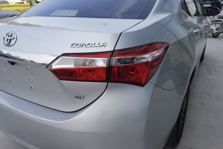 Toyota Corolla 2015 car image #8
