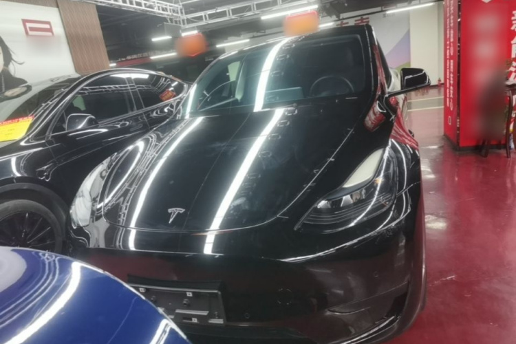 Tesla Model Y 2022 #3 Tesla Model Y 2022 car image #3
