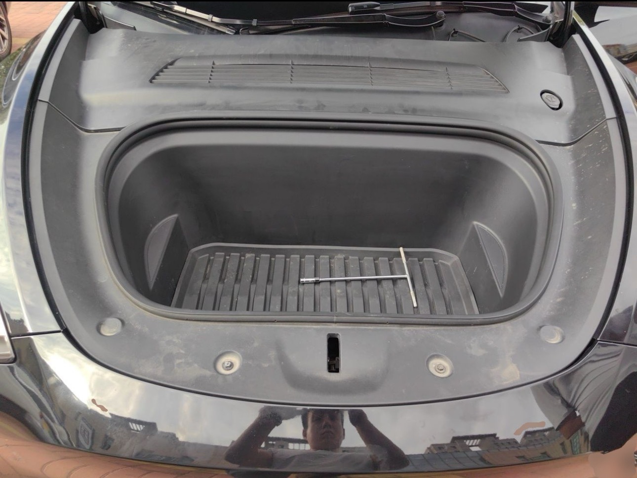 Tesla Model Y 2021 car image #3